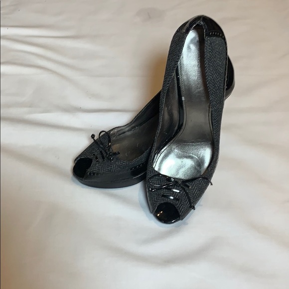 Marc Fisher Tweed & Patent Leather Heels Size 8 - Picture 3 of 8